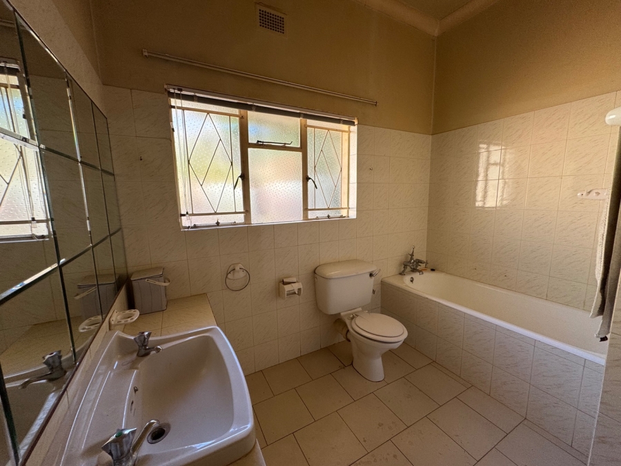 4 Bedroom Property for Sale in Dan Pienaar Free State
